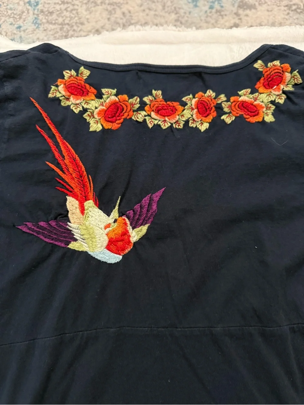 Johnny Was JWLA Navy V-neck Dress with Embroidery; Bird on Back Size S E13 - Picture 10 of 10